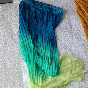 Pleated Ombre Maxi Skirt